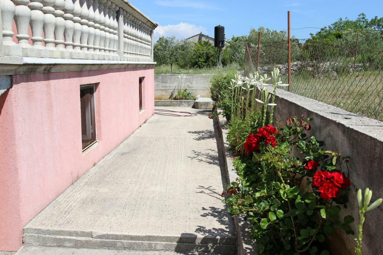 Apartment Mirni Kutak Šibenik Exterior foto